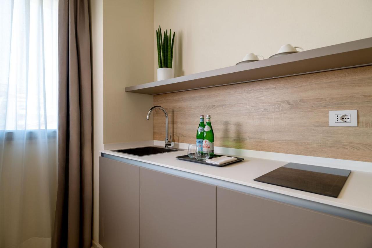 Palace Lido Hotel & Suites Marina di Cecina Ngoại thất bức ảnh
